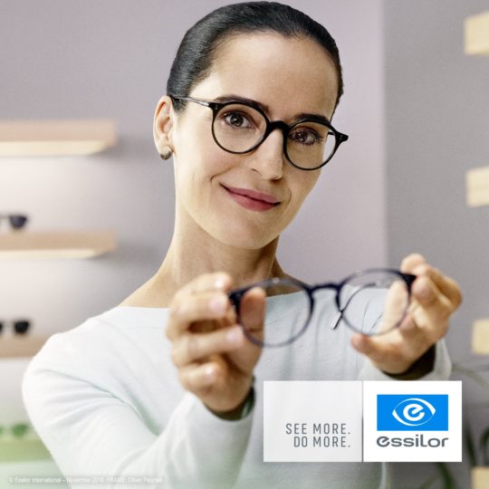 Nyári készletkisöprő AKCIÓ! Szemüvegkeretek 30 % - 60 % kedvezménnyel megvásárolhatók! Az akció augusztus 31.-ig tart. Látásvizsgálatra telefonon tud időpontot foglalni:   +3620-285-66-83
